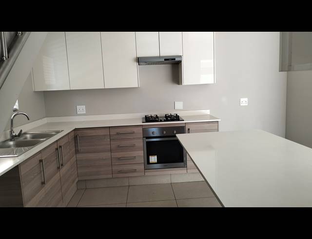 3 BEDROOM DUPLEX FOR SALE IN EQUESTRIA